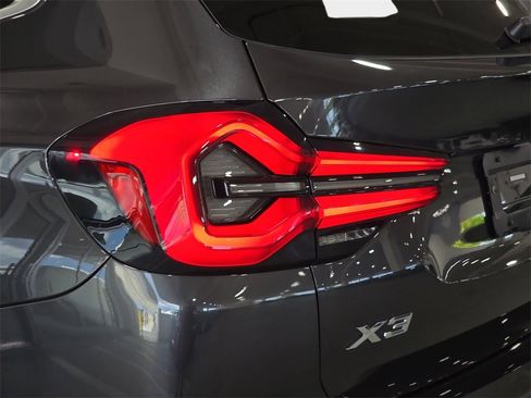 Certified 2023 BMW X3 xDrive30i w/ Premium Package image 29