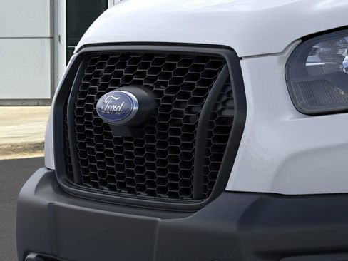 New 2025 Ford Transit 250 Low Roof AWD image 17