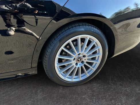 Used 2023 Mercedes-Benz E 350 Sedan image 9