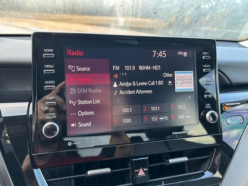 Used 2021 Toyota Camry SE w/ Audio Upgrade Package image 24