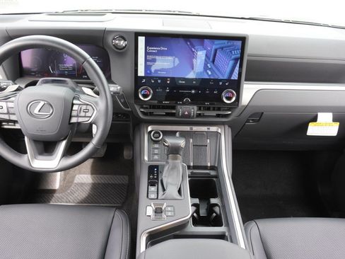 Certified 2025 Lexus GX 550 AWD/4WD image 29