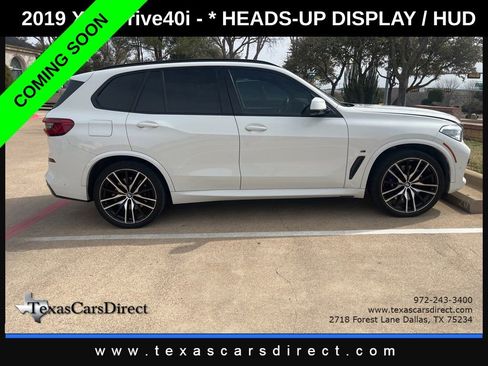 Used 2019 BMW X5 xDrive40i w/ M Sport Package image 3