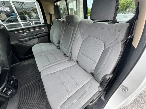 Used 2019 RAM 1500 Big Horn AWD/4WD image 15
