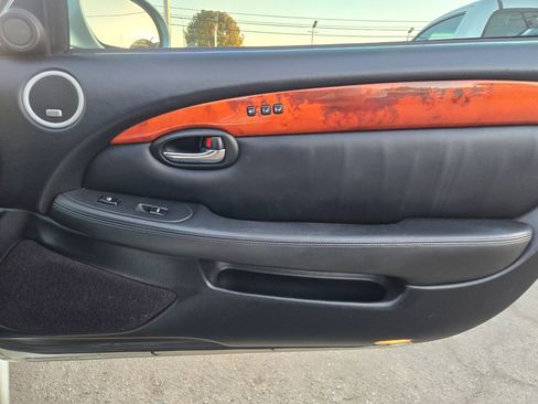 Used 2002 Lexus SC 430 Convertible image 14