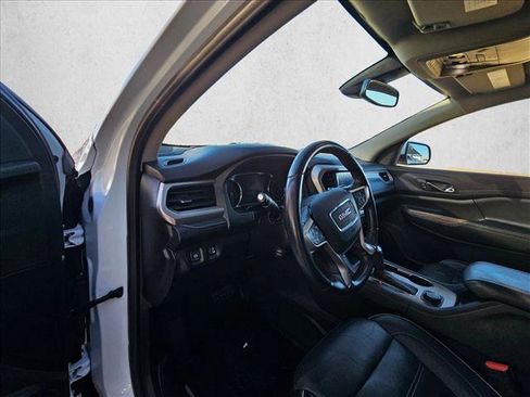 Used 2019 GMC Acadia Denali w/ Technology Package image 10