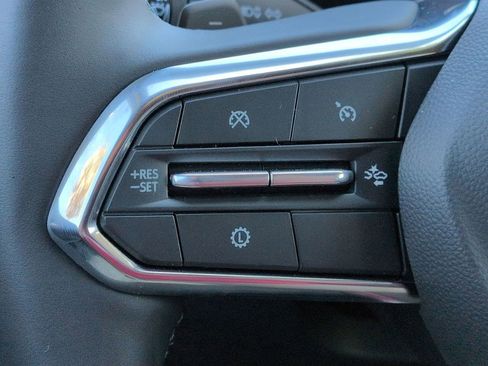 New 2026 Chevrolet Equinox LT image 11