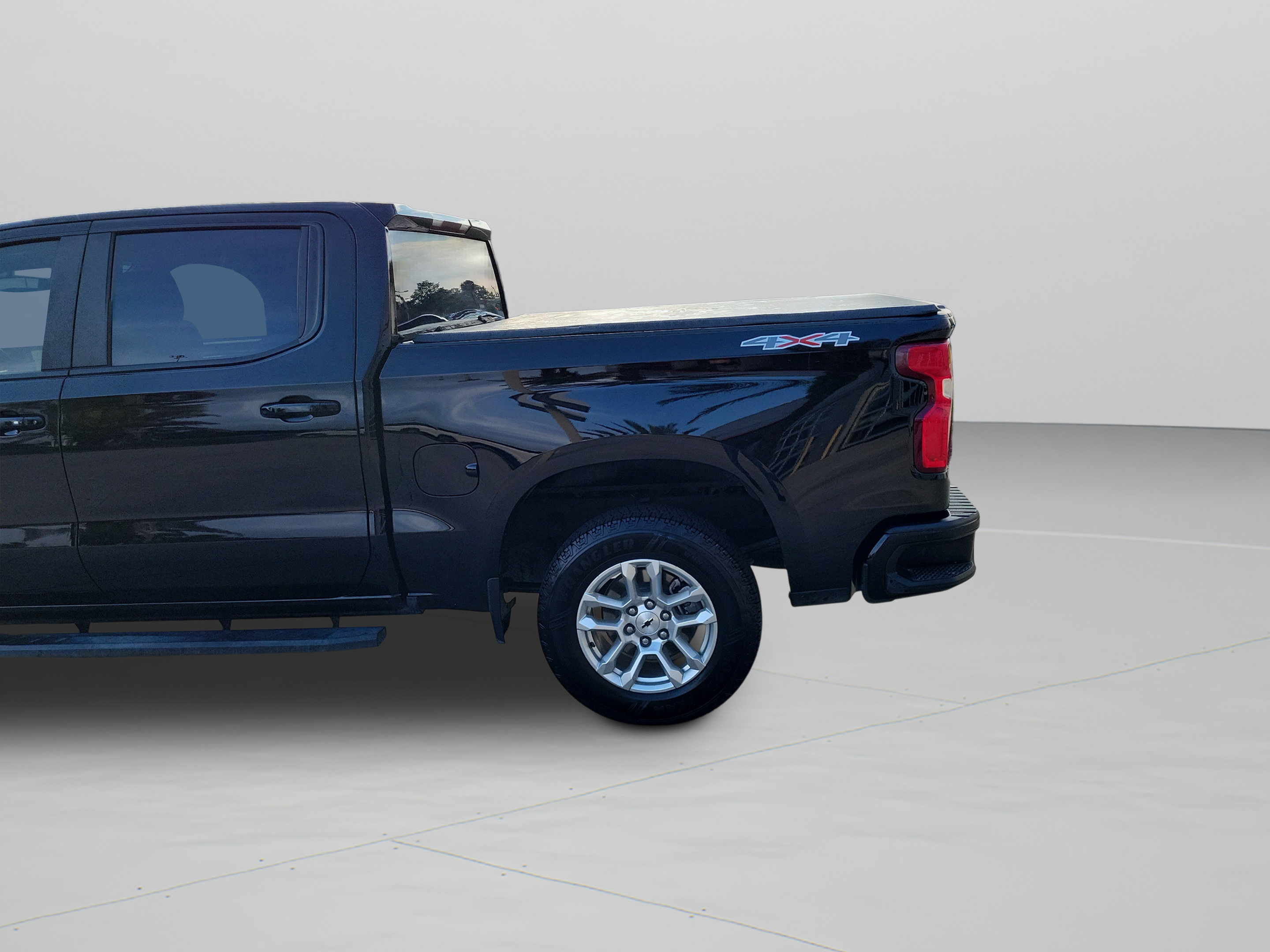 Used 2024 Chevrolet Silverado 1500 RST AWD/4WD image 28
