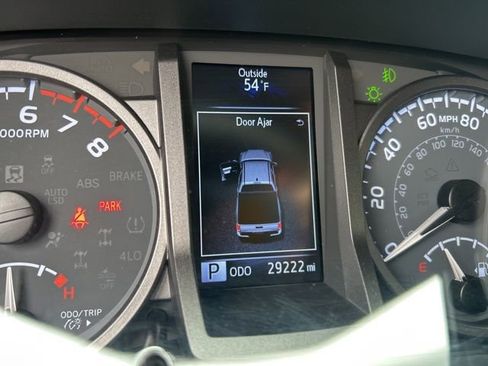 Used 2023 Toyota Tacoma TRD Sport w/ Black Out Package (TMS) AWD/4WD image 18