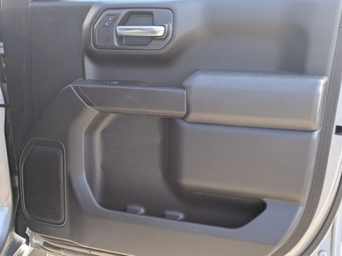 Certified 2024 Chevrolet Silverado 1500 Custom image 27