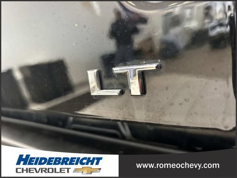 Certified 2024 Chevrolet Colorado LT w/ LT Convenience Package II AWD/4WD image 37
