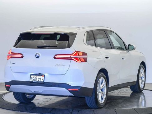 Used 2025 BMW X3 xDrive30i w/ Convenience Package image 5