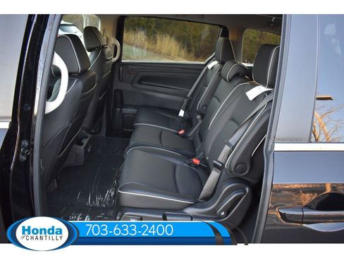 New 2026 Honda Odyssey Touring image 29