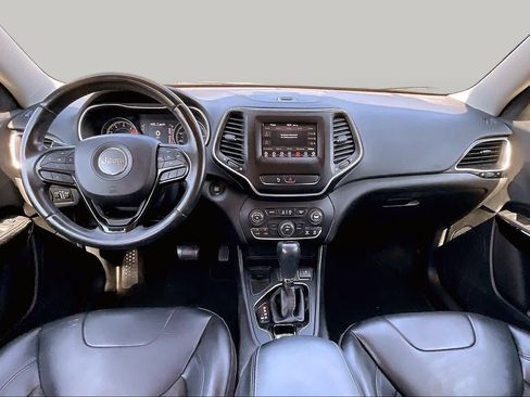 Used 2019 Jeep Cherokee Latitude Plus FWD image 15