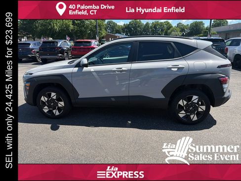 Used 2025 Hyundai Kona SEL AWD/4WD image 6