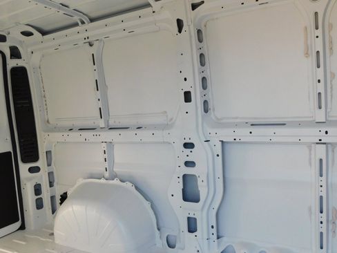 Used 2024 RAM ProMaster 3500 w/ Convenience Group image 27