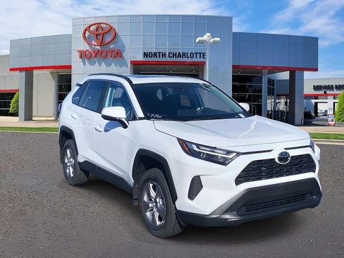 New 2025 Toyota RAV4 XLE image 3