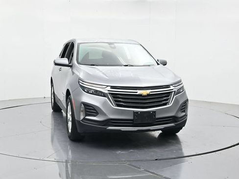 Used 2024 Chevrolet Equinox LT FWD image 4
