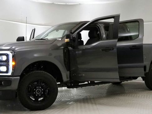 Certified 2024 Ford F250 XL w/ STX Appearance Package AWD/4WD image 14