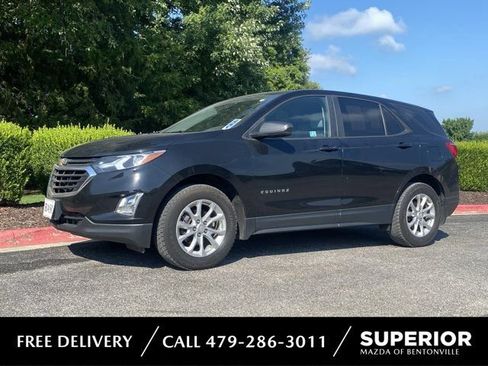 Used 2020 Chevrolet Equinox LS w/ LPO, Floor Liner Package FWD image 1