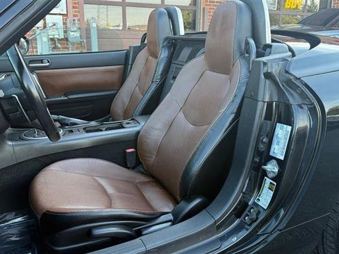 Used 2015 MAZDA MX-5 Miata Grand Touring w/ Premium Package image 15