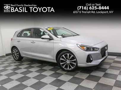 Used 2018 Hyundai Elantra GT w/ Style Package 02