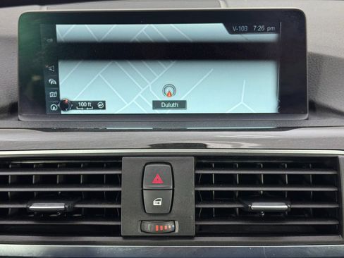 Used 2017 BMW 330i Gran Turismo xDrive image 23