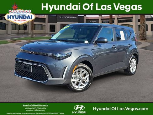 Used 2025 Kia Soul LX w/ LX Technology Package FWD image 1