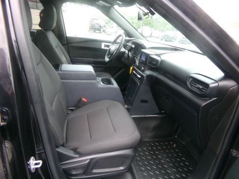 Used 2022 Ford Explorer 4WD Police Interceptor image 30