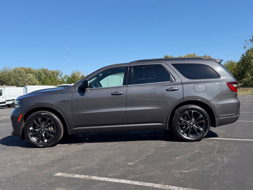 Used 2023 Dodge Durango R/T w/ Blacktop Package AWD/4WD image 8