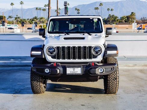 New 2026 Jeep Wrangler Unlimited Rubicon image 2