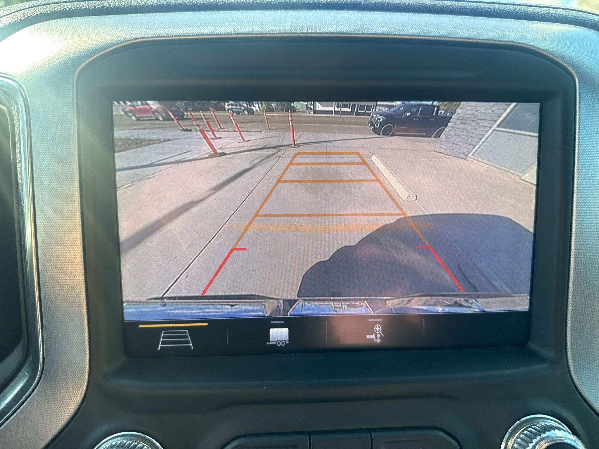 Used 2019 GMC Sierra 1500 SLT w/ SLT Convenience Package AWD/4WD image 20