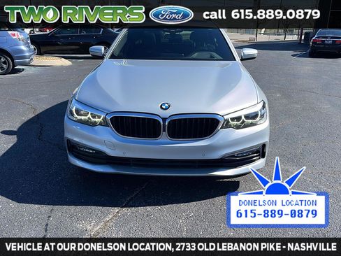 Used 2018 BMW 530i xDrive w/ Premium Package image 3
