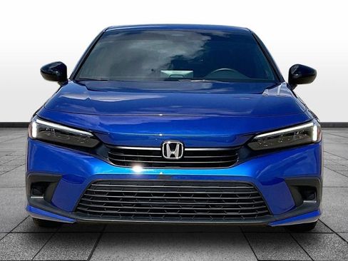 Used 2022 Honda Civic Sport image 3
