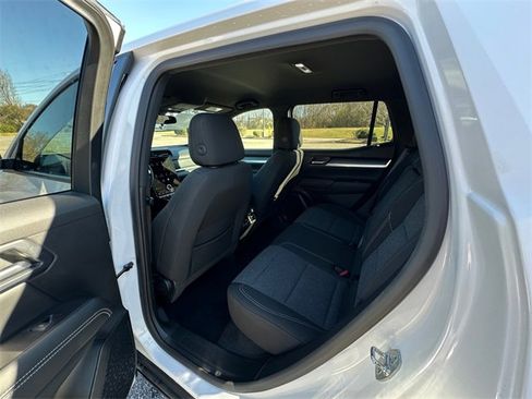 Used 2025 GMC Terrain Elevation image 18