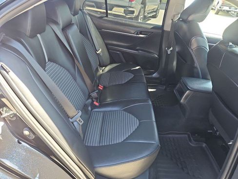 Used 2022 Toyota Camry SE w/ Convenience Package FWD image 26