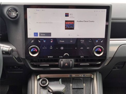 Used 2024 Lexus GX 550 w/ Accessory Package (Z1) AWD/4WD image 20