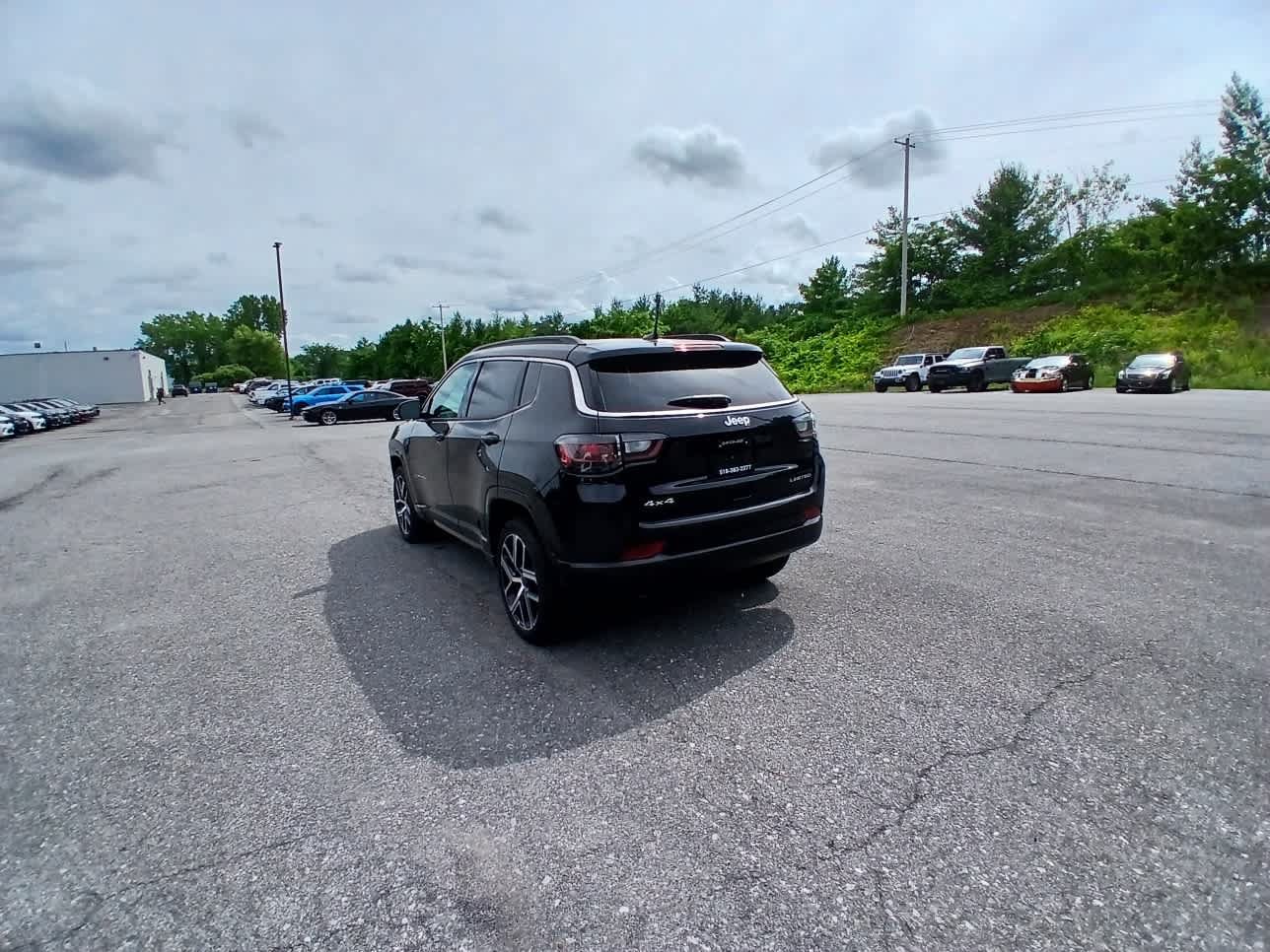 New 2025 Jeep Compass Limited w/ Elite Group AWD/4WD image 6