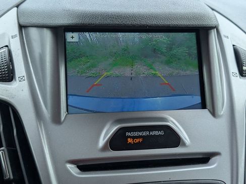 Used 2018 Ford Transit Connect XLT w/ XLT Premium Package FWD image 15