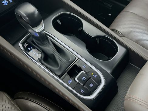 Used 2019 Hyundai Santa Fe FWD image 25