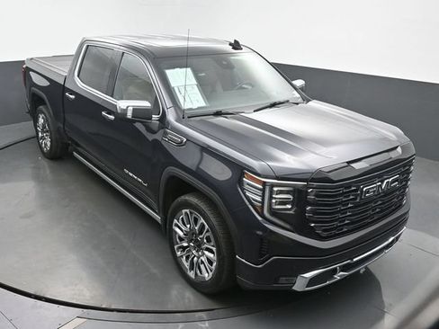 Used 2025 GMC Sierra 1500 Denali Ultimate AWD/4WD image 45