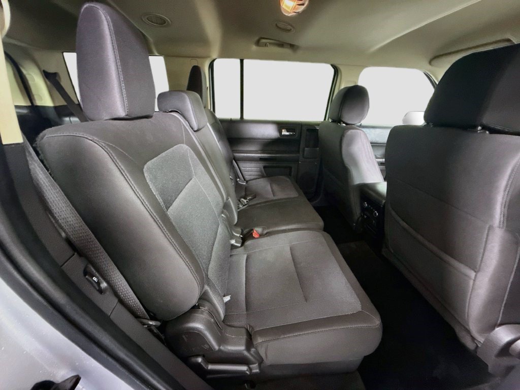 Used 2019 Ford Flex SE FWD image 25