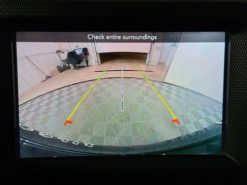 Used 2023 Jeep Wrangler Willys image 13