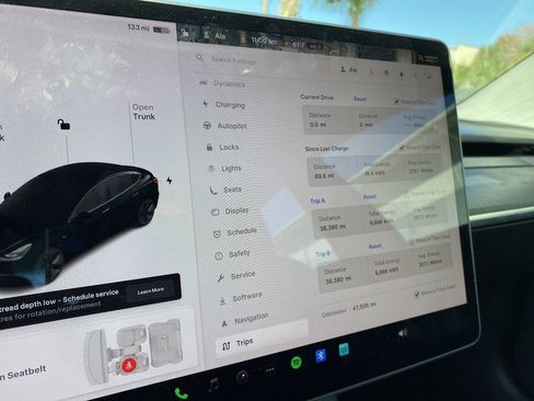 Used 2022 Tesla Model 3 image 13