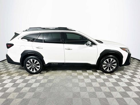 Used 2023 Subaru Outback Touring image 8