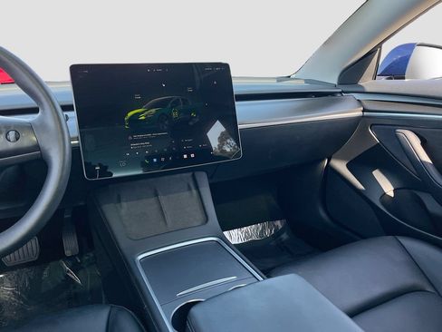 Used 2023 Tesla Model 3 Standard Range RWD image 22