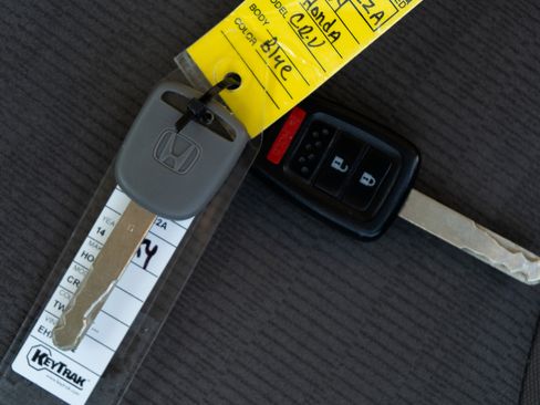 Used 2014 Honda CR-V LX image 42