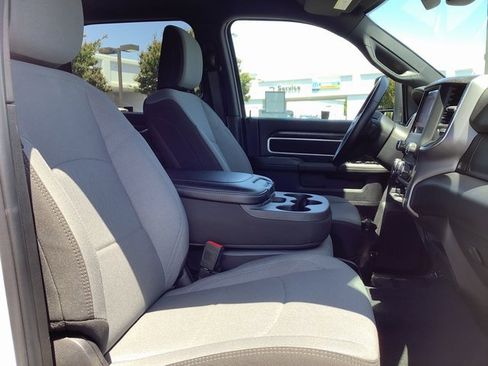 Used 2024 RAM 2500 Big Horn w/ Bed Utility Group image 36