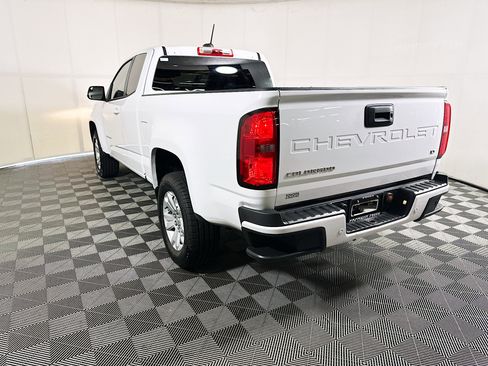 Used 2022 Chevrolet Colorado LT w/ Fleet Safety Package RWD image 5