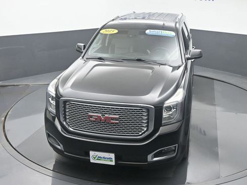 Used 2015 GMC Yukon Denali w/ Touring Package AWD/4WD image 32
