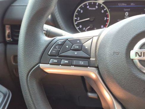 Certified 2023 Nissan Sentra SV FWD image 15